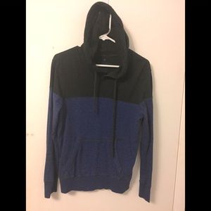 American Eagle lightweight hoodie